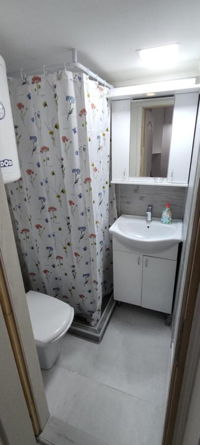 Apartmani Dld Ns Novi Sad Buitenkant foto